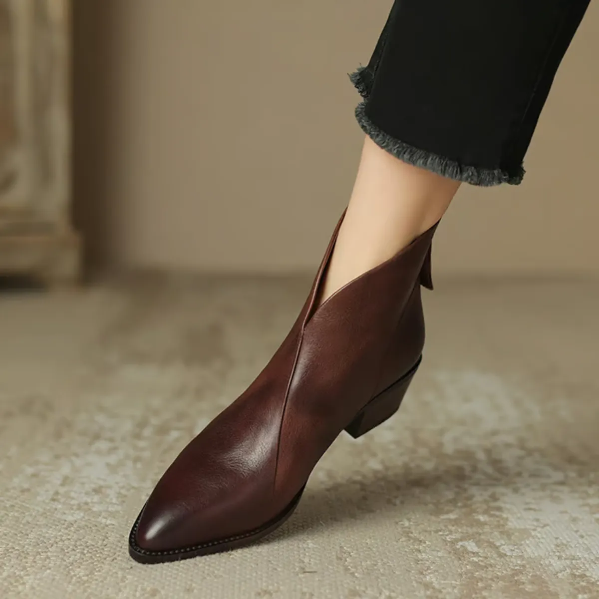 MONVELLA - ELEGANT ANKLE BOOTS